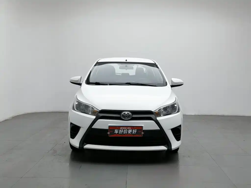 Toyota Yaris L — миниатюра 3
