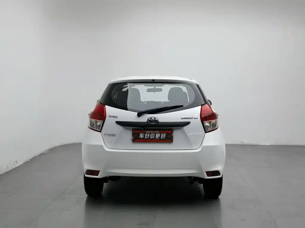 Toyota Yaris L — миниатюра 4