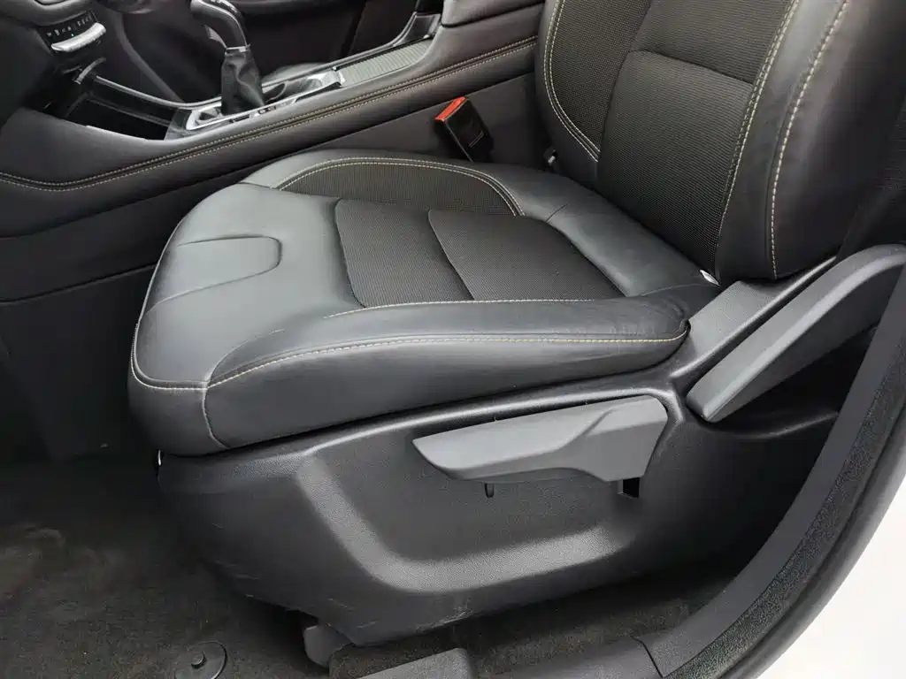 CHANGAN CHANGAN AUCHAN COSAI PRO