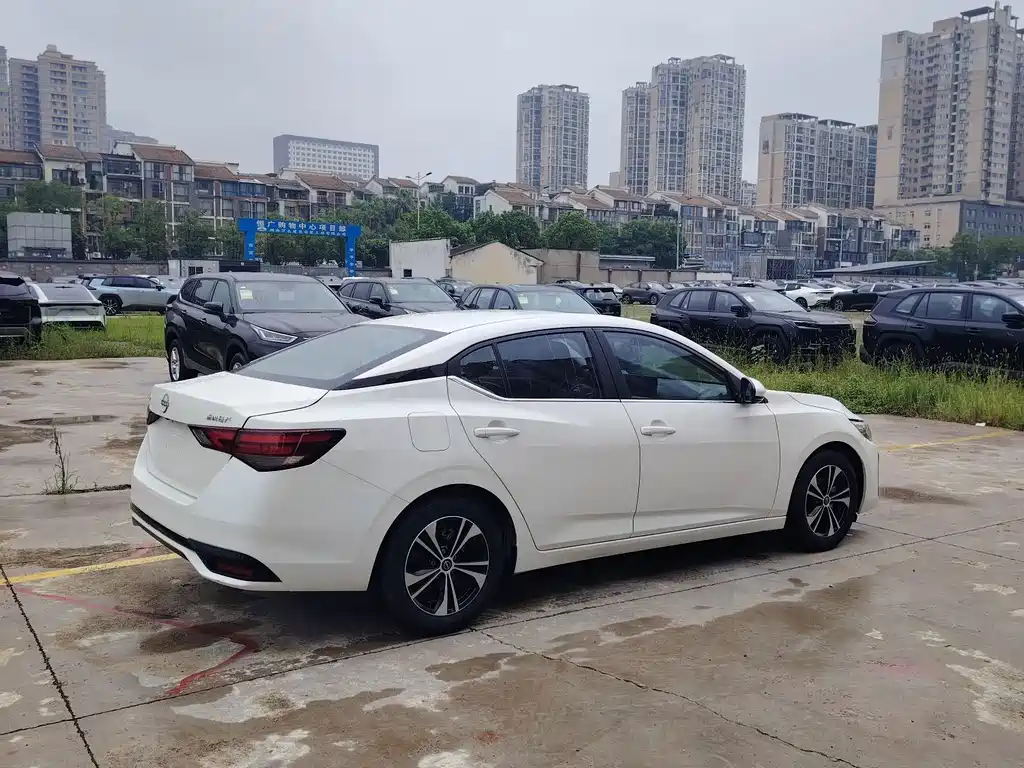 Nissan Teana — миниатюра 4