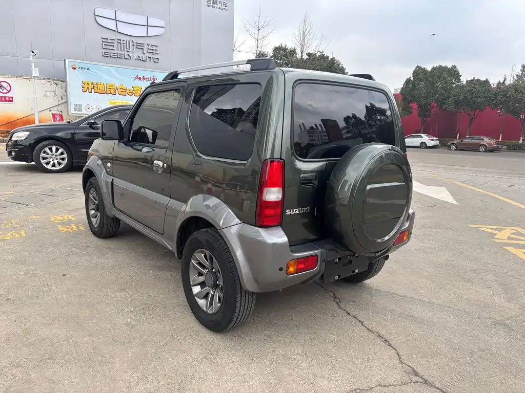 SUZUKI JIMNY