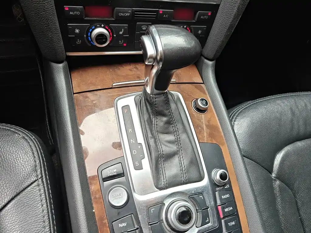 Audi Q7 — миниатюра 7