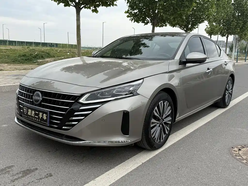 Nissan Teana 2024