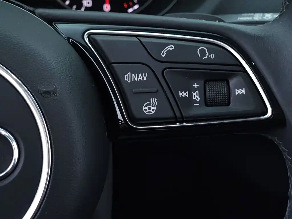 Audi Q2L — миниатюра 16