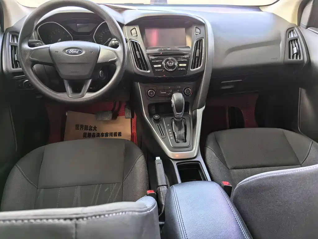 Ford Focus — миниатюра 8