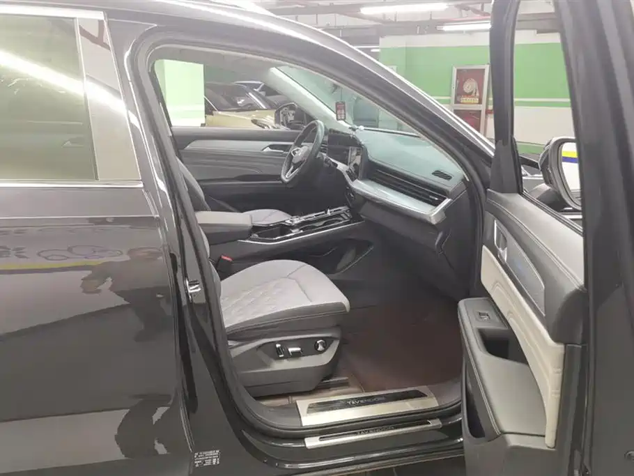 VOLKSWAGEN RANGE PATROL