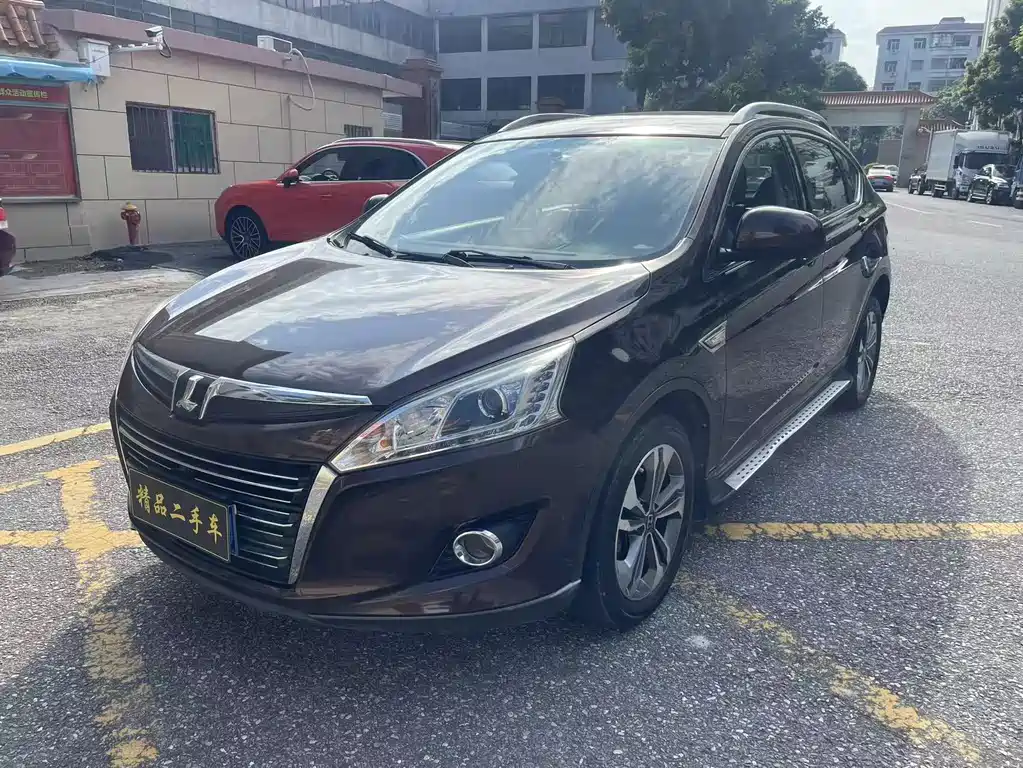 LUXGEN EXCELLENT 6 SUV