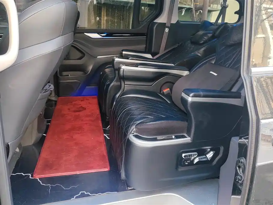 SAIC MAXUS CHASE G20