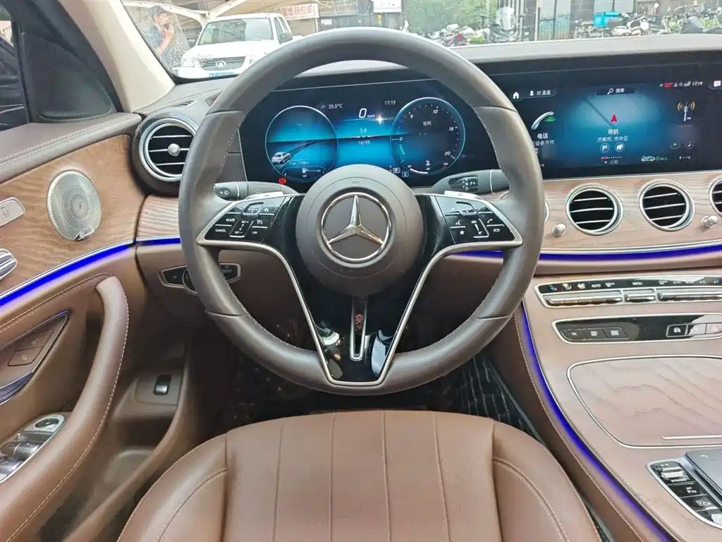 Mercedes-Benz E-Class E 2022 E 300 L Luxury