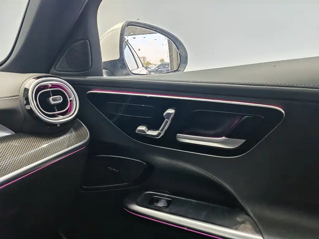 Mercedes-Benz C-Class New Energy — миниатюра 16