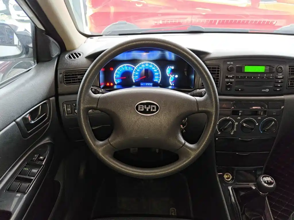 BYD F3 — миниатюра 7