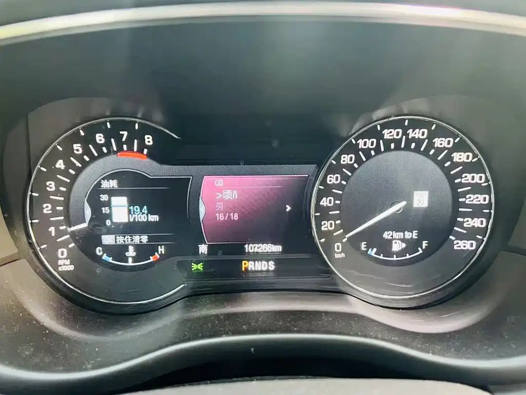 Lincoln MKC — миниатюра 9