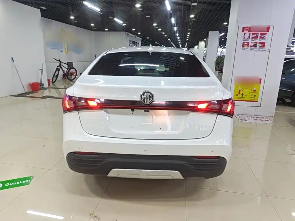 MG MG GT — миниатюра 6