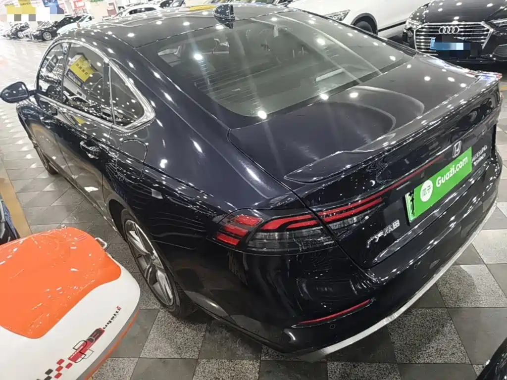 Honda Accord New Energy — миниатюра 5