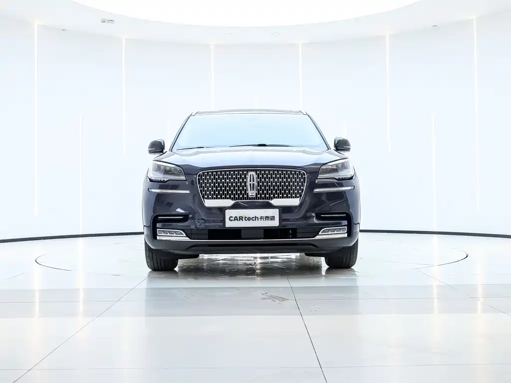 Lincoln Aviator 2023 3.0T V6 Premium мест