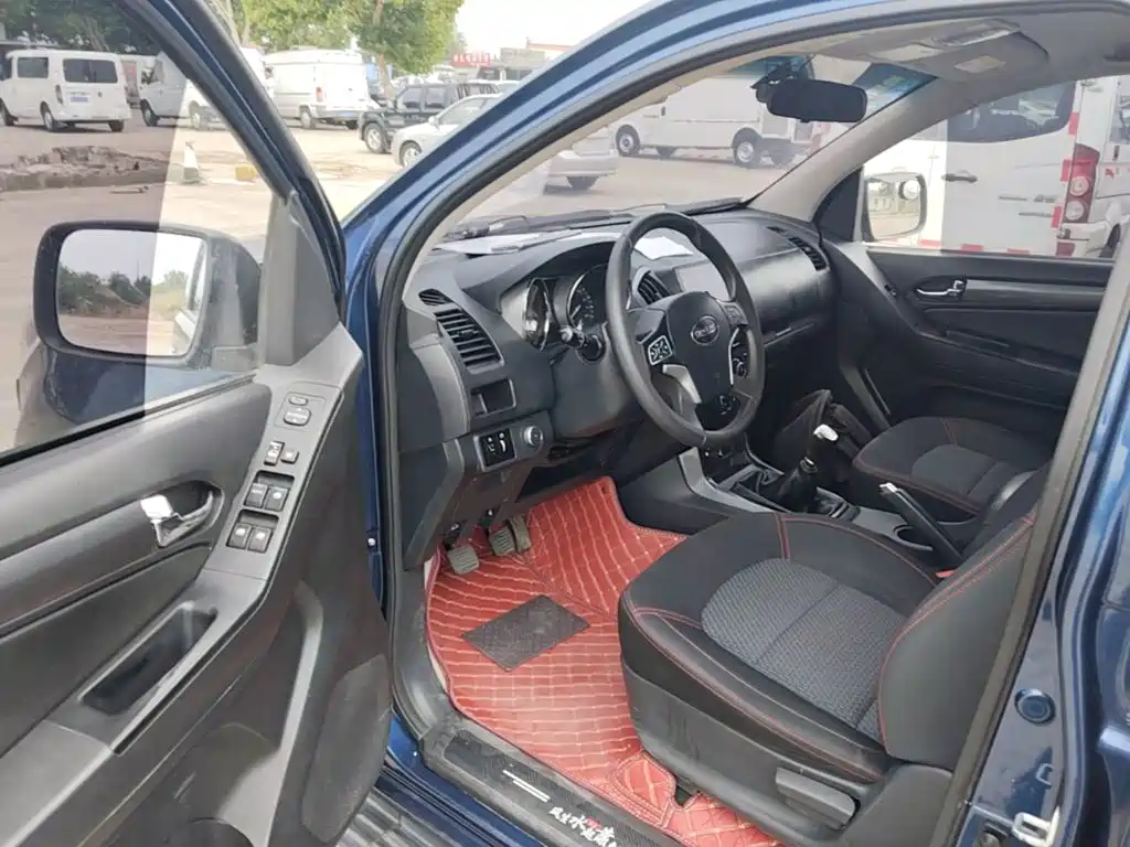 Isuzu TAGA Daga — миниатюра 16
