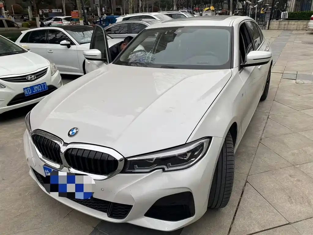 BMW 3 Series 2022