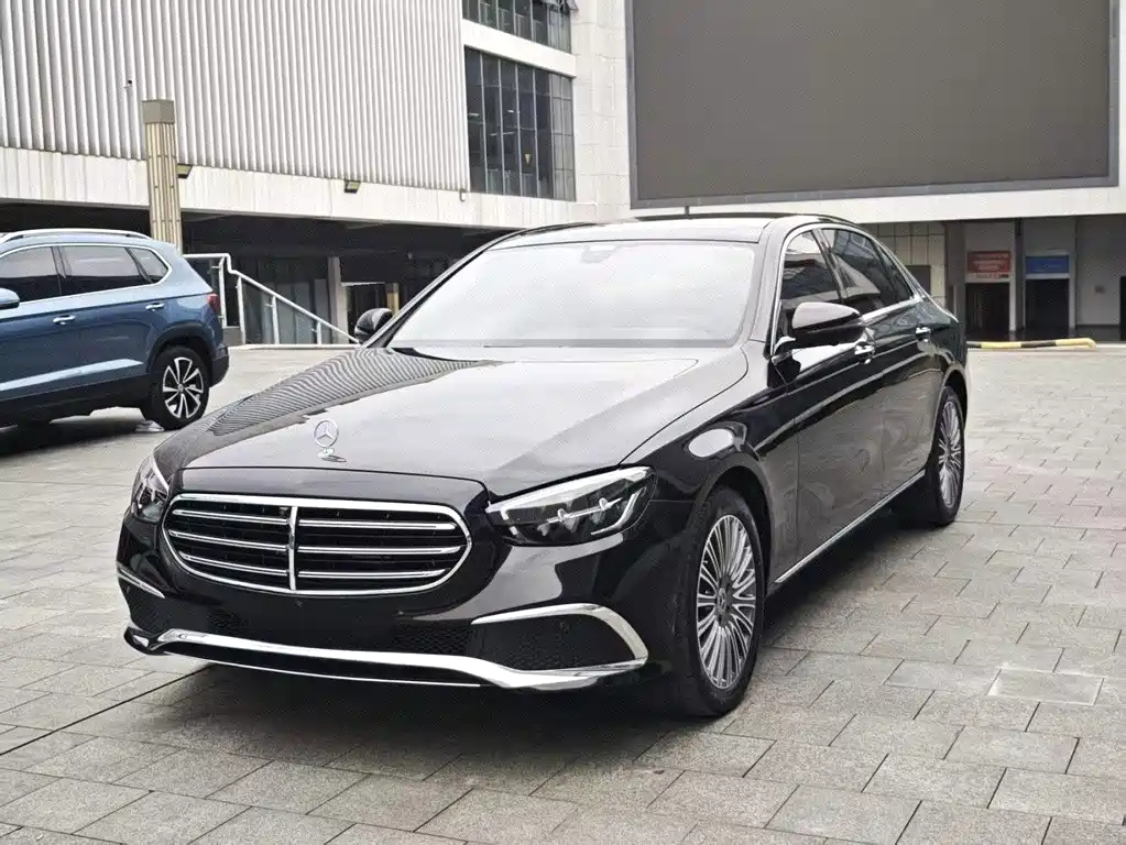 Mercedes-Benz E-Class E 2022 E 300 L Fashion