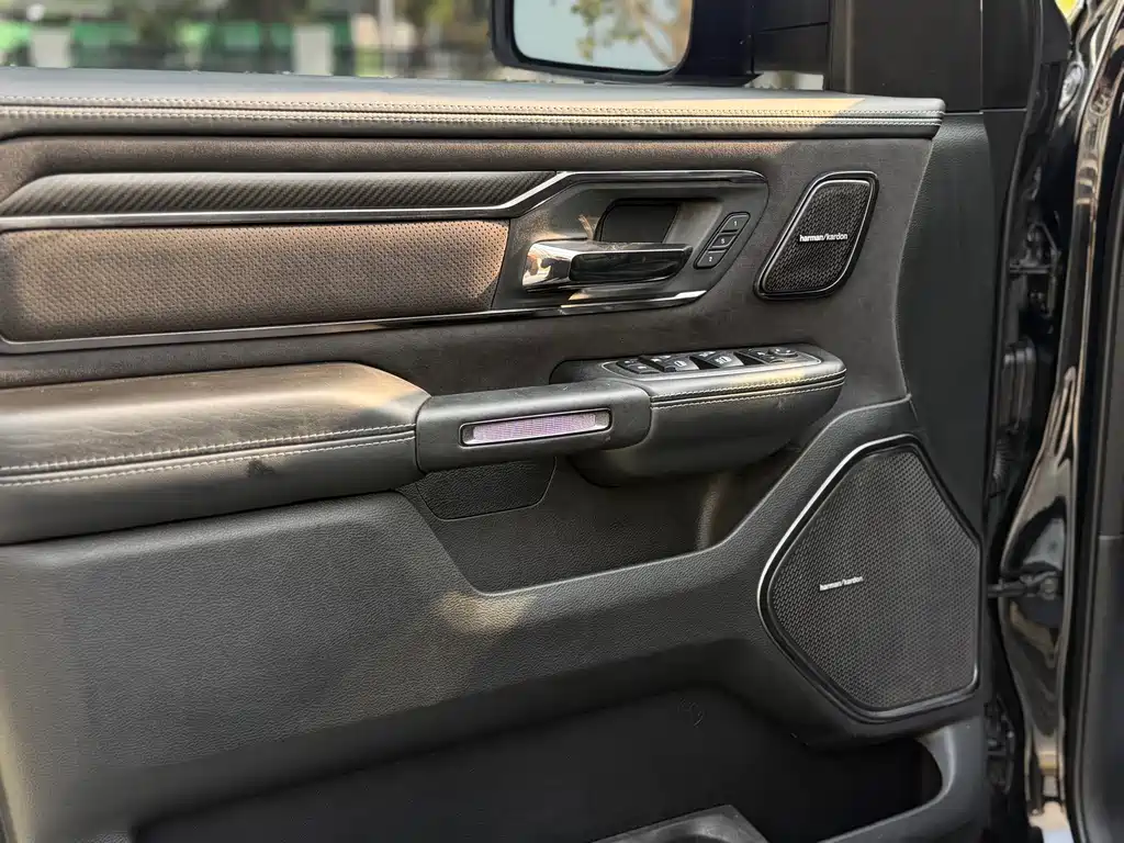 RAM Ram Trucks — миниатюра 7