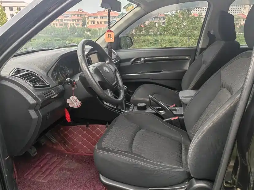 Landwind Landwind X8 — миниатюра 10