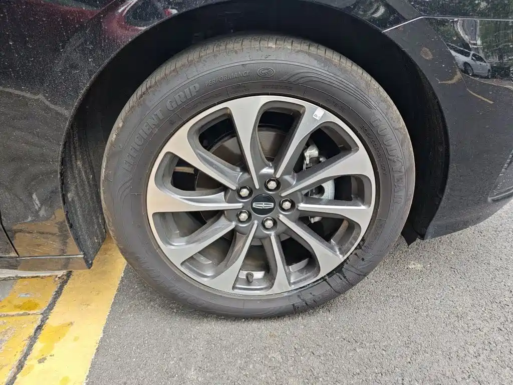 Lincoln Z — миниатюра 26