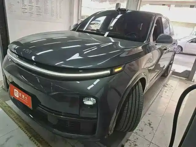 Li Auto L7