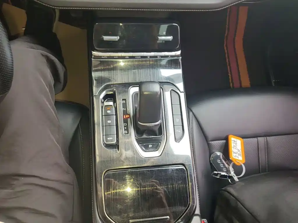 Wuling Victory — миниатюра 14