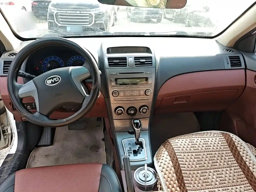 BYD L3 — миниатюра 10