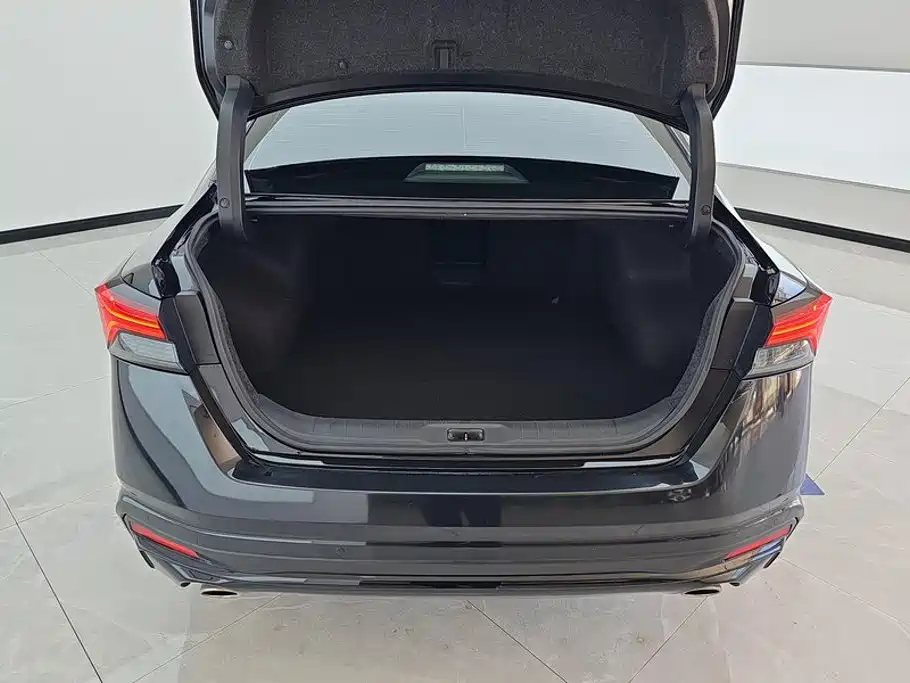 Nissan Teana — миниатюра 4