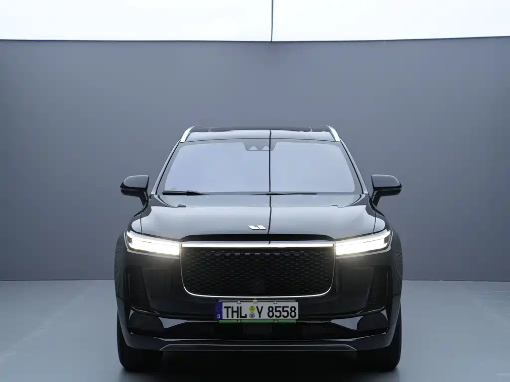 Li Auto ONE 2020 6 мест