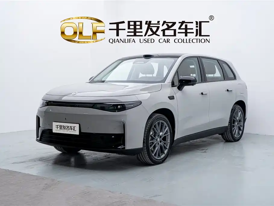 2025 Leapmotor C10 - zdjęcie 1 z 25
