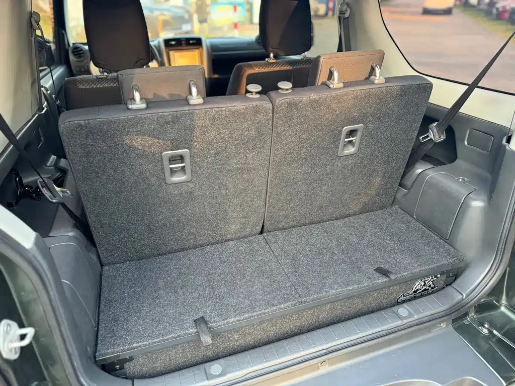 Suzuki Jimny — миниатюра 10