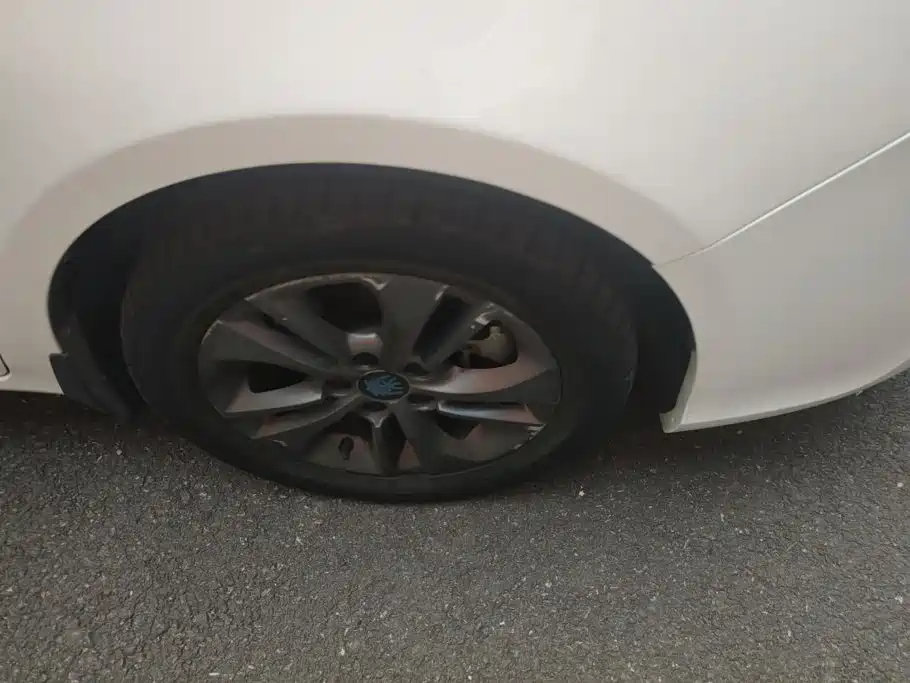 BYD Qin NEV — миниатюра 5