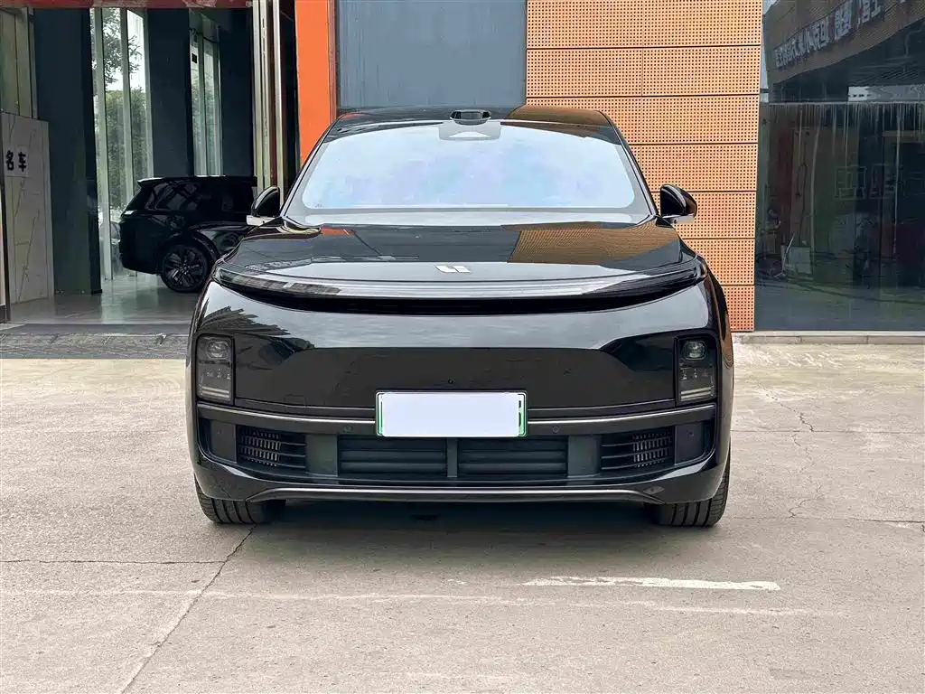 Li Auto L8 2025 Pro