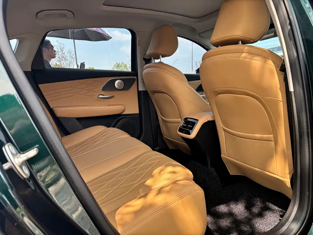 Chery Arrizo 8 PRO — миниатюра 11