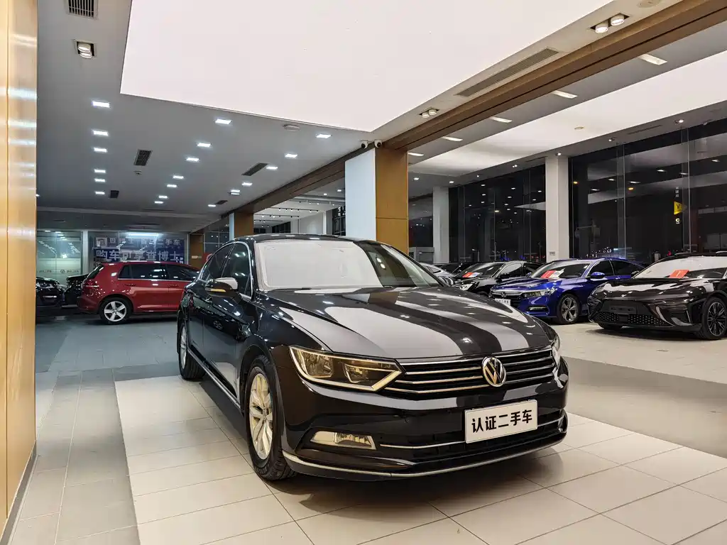 Volkswagen Magotan 2019 280TSI DSG Comfort VI