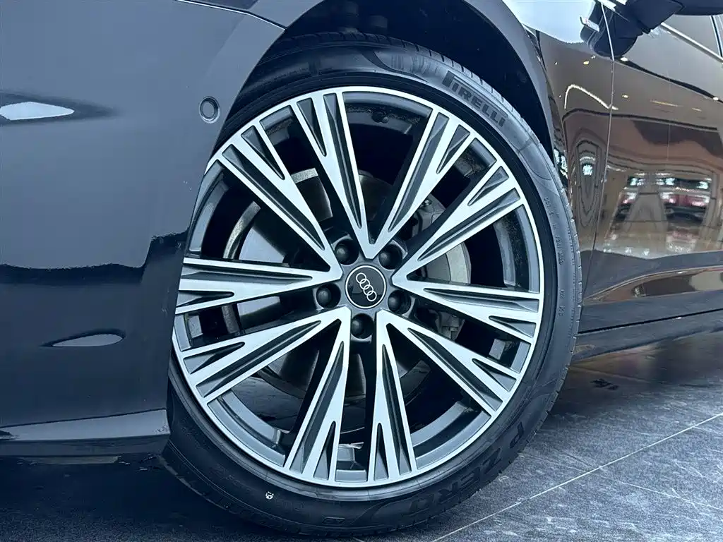 Audi A6L 2022 45 TFSI quattro