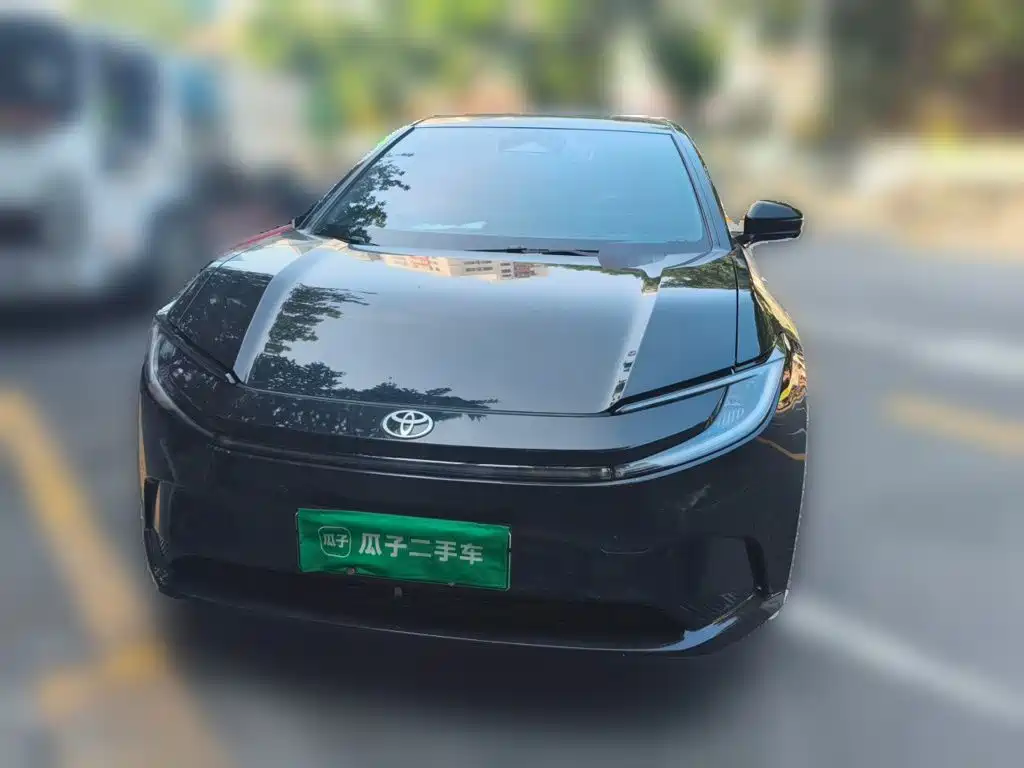 Toyota bZ5 — миниатюра 2