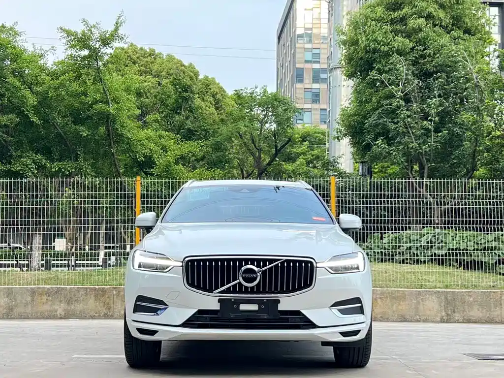 Volvo XC60 2021 T5 Luxury