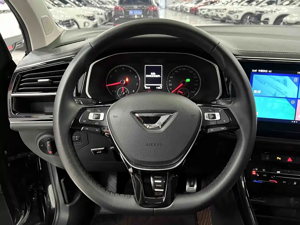 Jetta VS7 2022 1.4T AT Pro