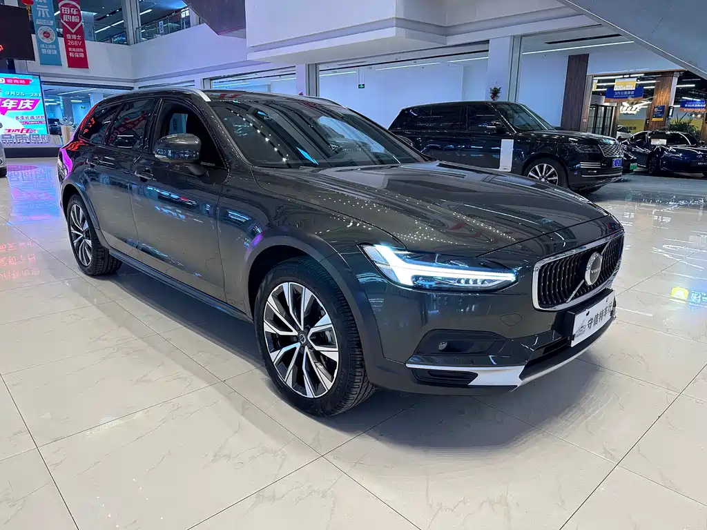 Volvo V90 — миниатюра 3