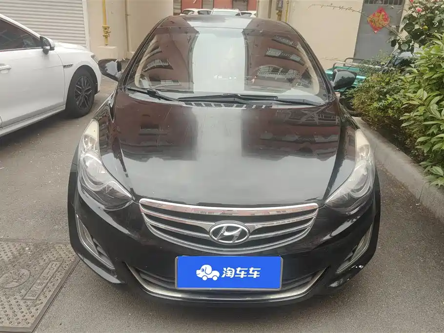 Hyundai Elantra 2012 1.6L AT Fashion