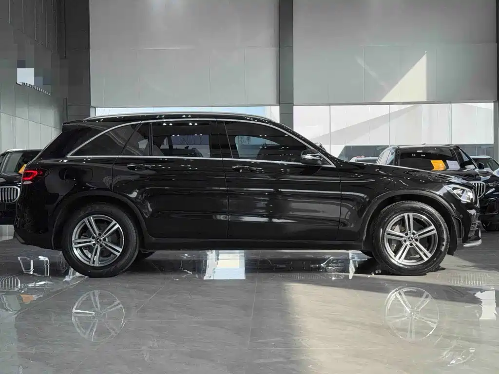 Mercedes-Benz GLC 2020 GLC 260 L 4MATIC Luxury