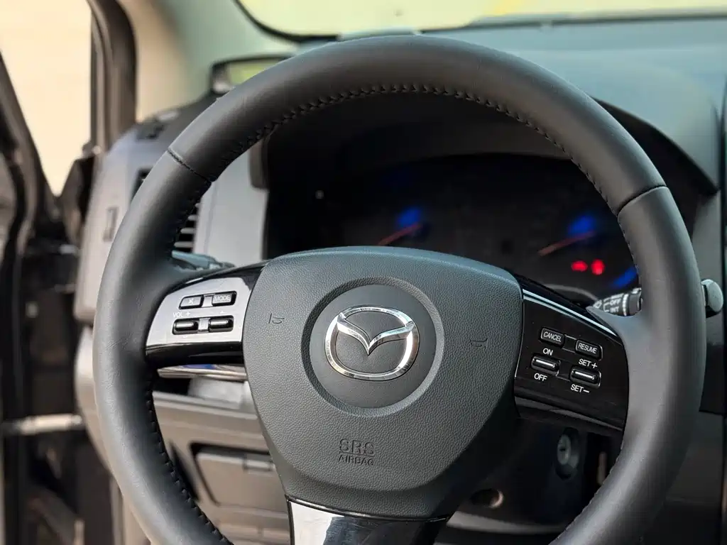 Mazda 8 — миниатюра 7