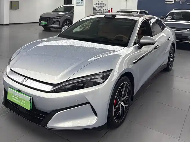 2025 BYD Han