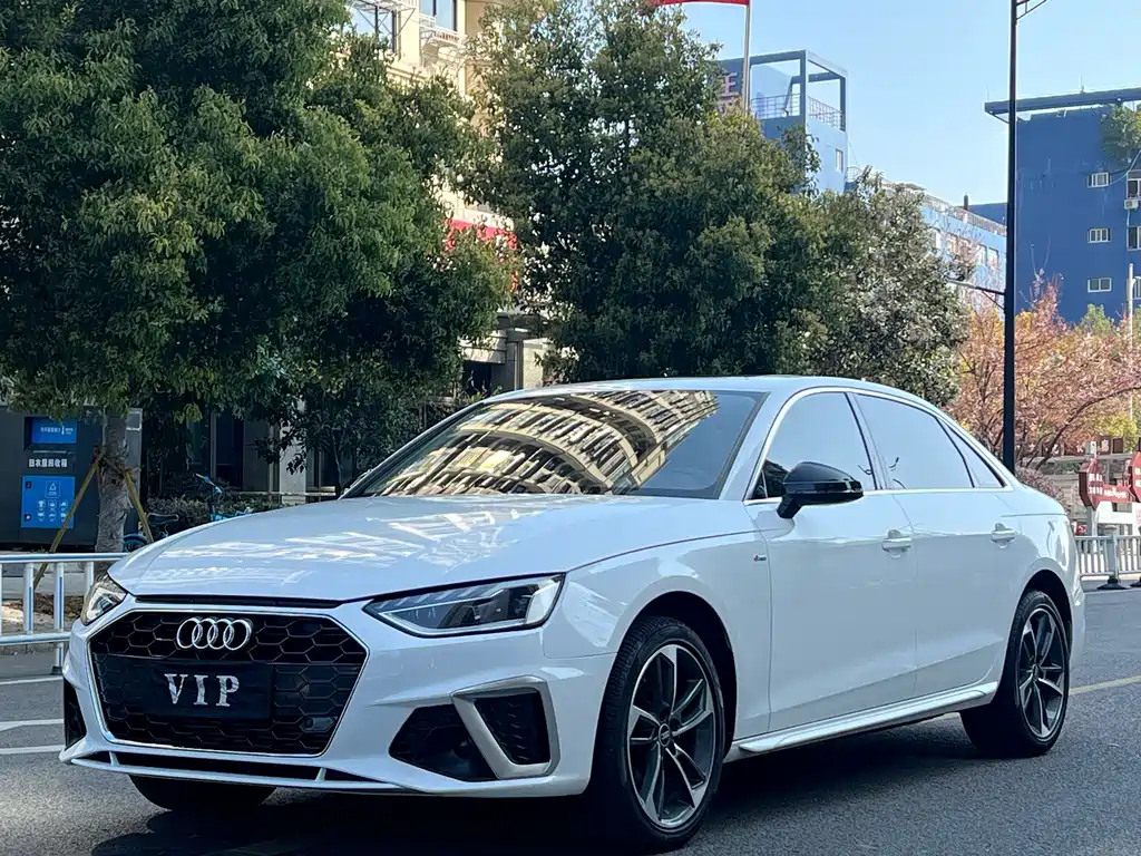 Audi A4L 2022
