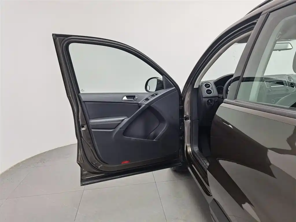 Volkswagen Tiguan 2016 280TSI AT