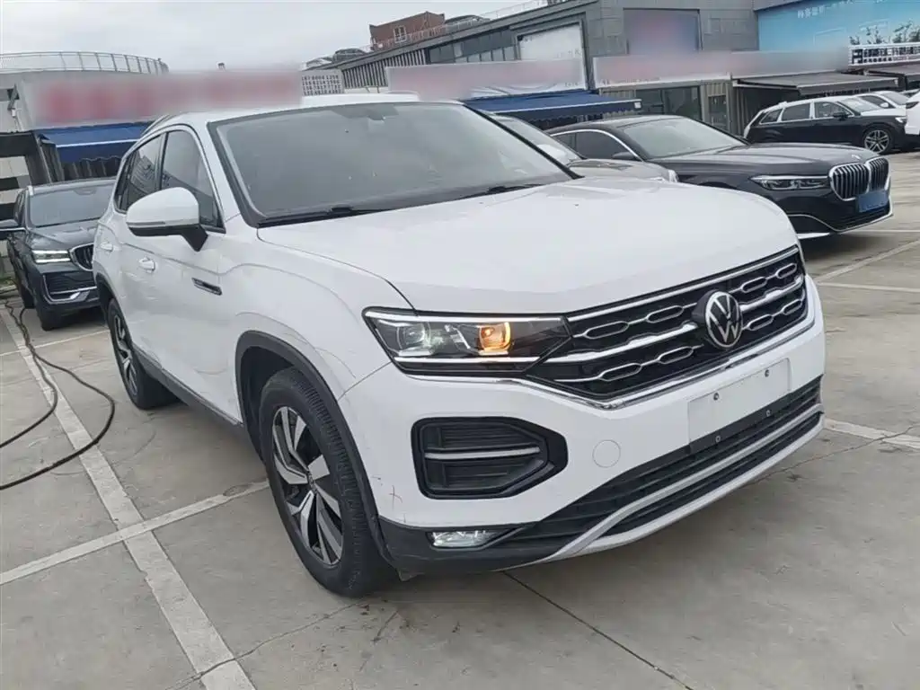 Volkswagen Tayron 2021 330TSI 3