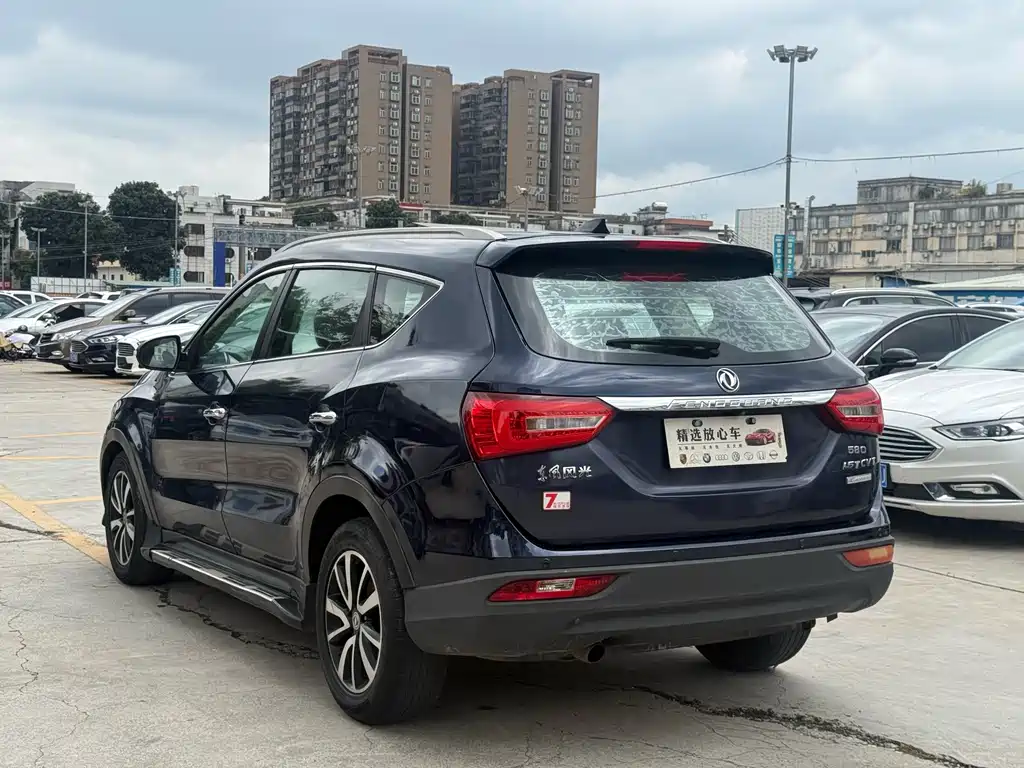 Dongfeng Fengguang 580 2016 Facelift 1.5T CVT Comfort Type