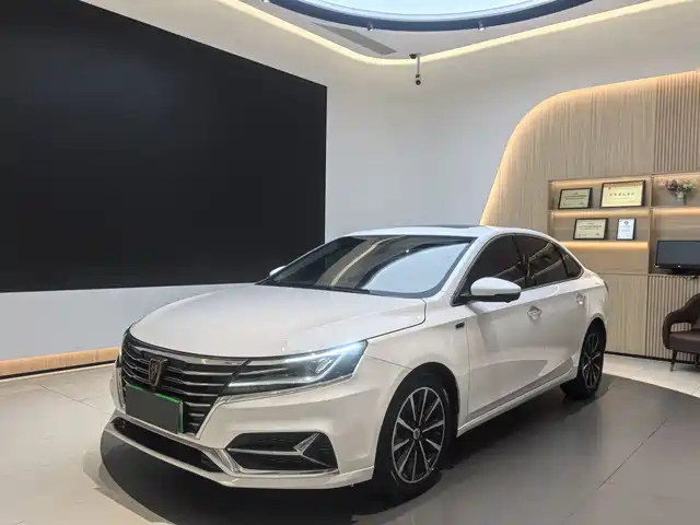 2021 Roewe i6